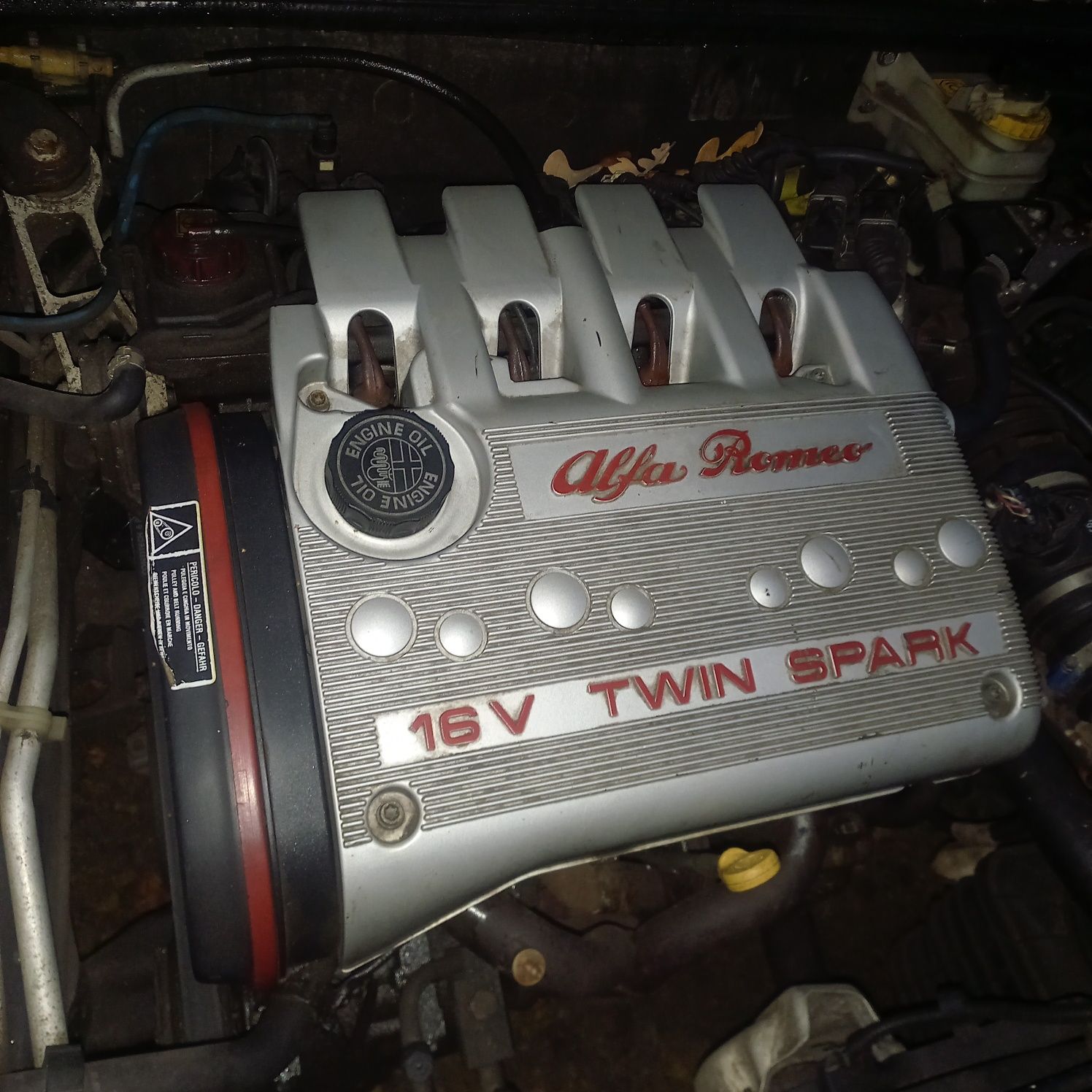 Alternator 1..8 twin spark alfa Romeo 156