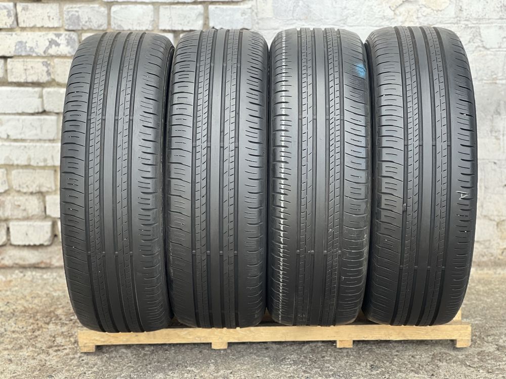 225/60 R18 Dunlop Grandtrek 2020 рік 6.5мм