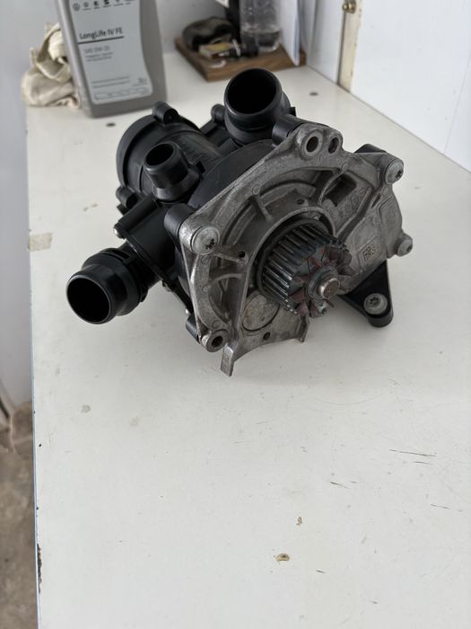 06L121111P Водяной насос Volkswagen Jetta 7 GLI 2.0 tfsi