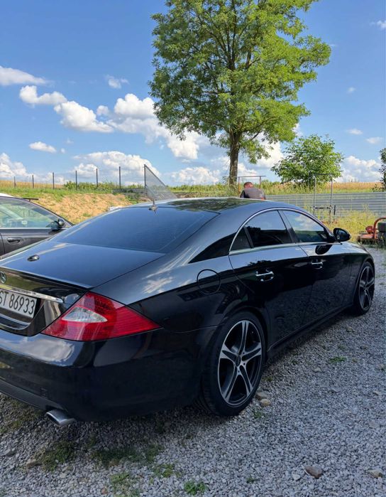 Mercedes-Benz CLS 500 V8 AMG M113