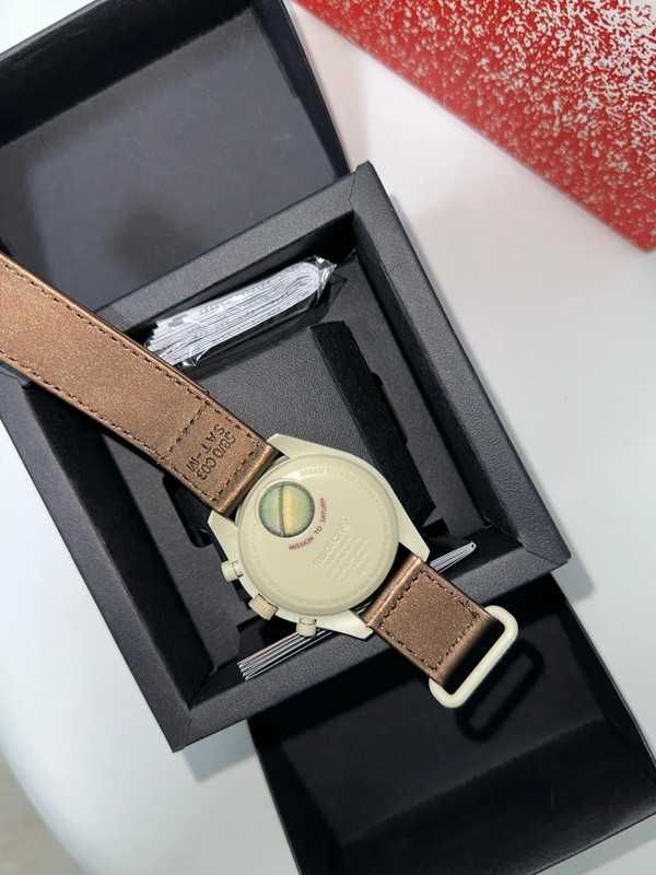 Zegarek Omega Swatch SO33T100 – Galaktyczny Saturn