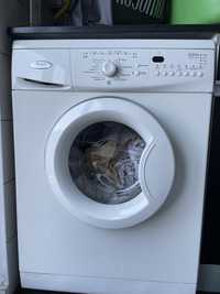Maquina Lavar roupa Whirlpool