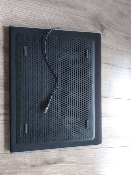 Podkładka chłodząca pod laptopa