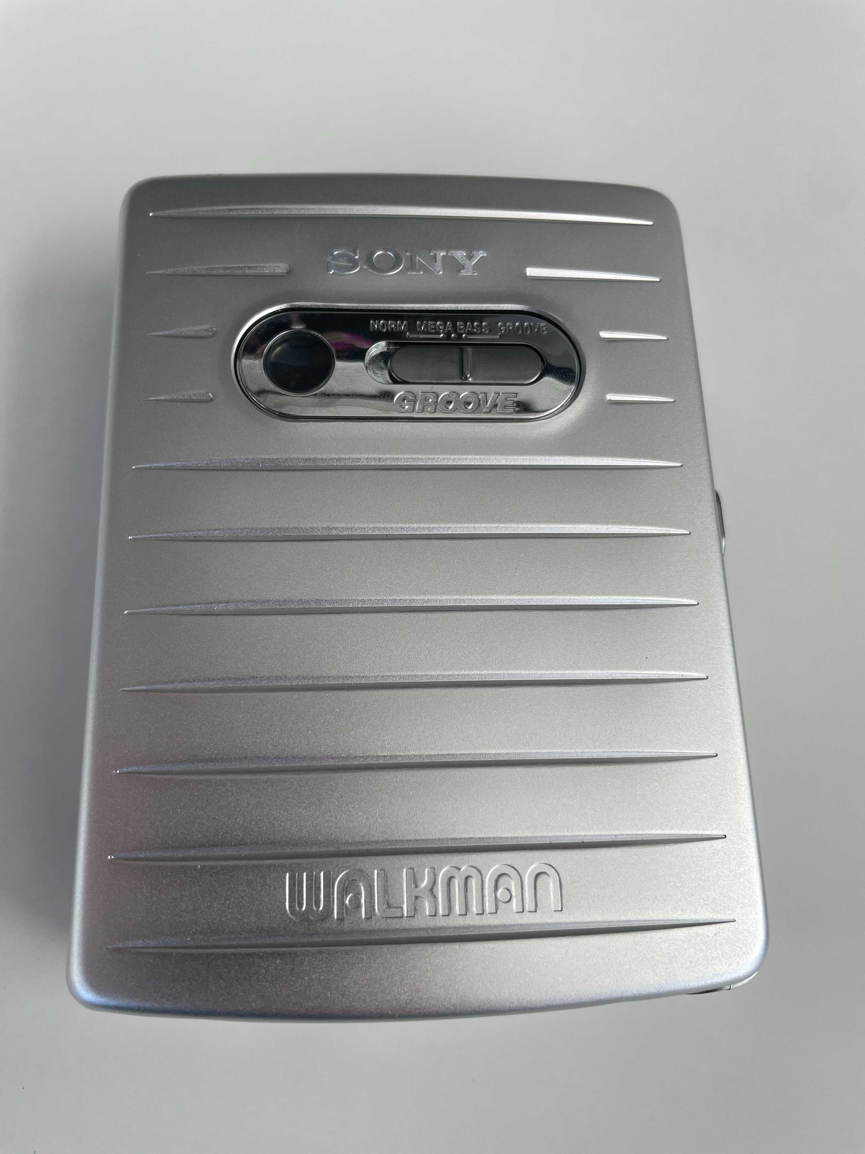 Sony Walkman EX368 em caixa com todos os acessorios originais