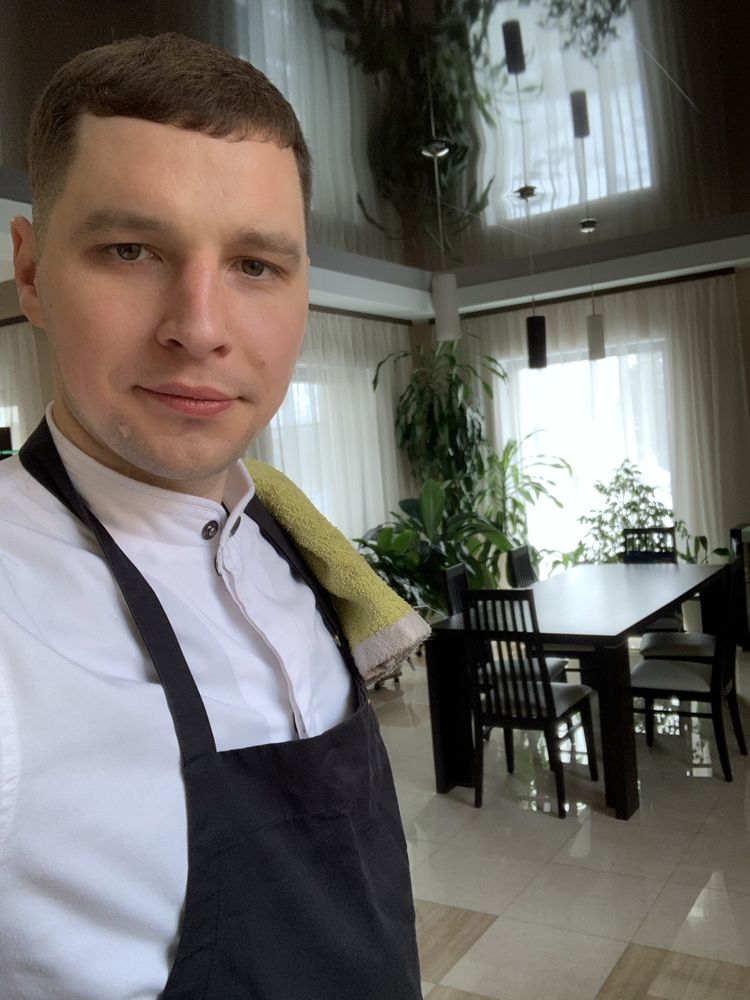 Домашня іжа ,кухар в сім'ю . Готую в себе на кухні і доставляю вам .