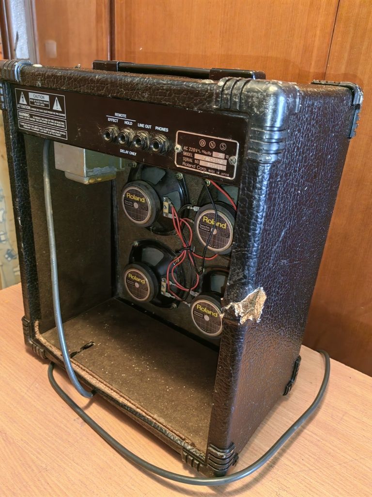 Wzmacniacz gitarowy typu combo Roland DAC-15XD