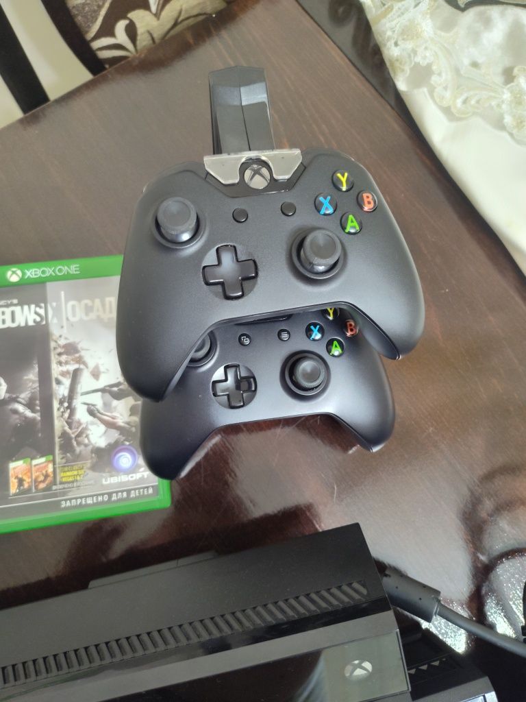 Xbox one 500gb +kinect