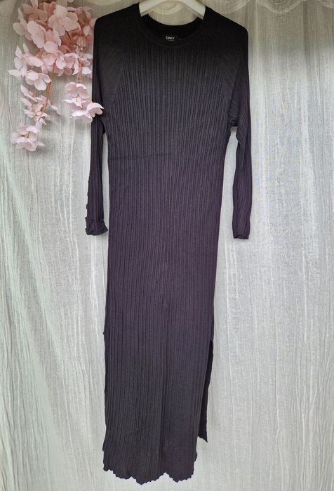 Czarna, elegancka sukienka ciążowa Only Maternity XL