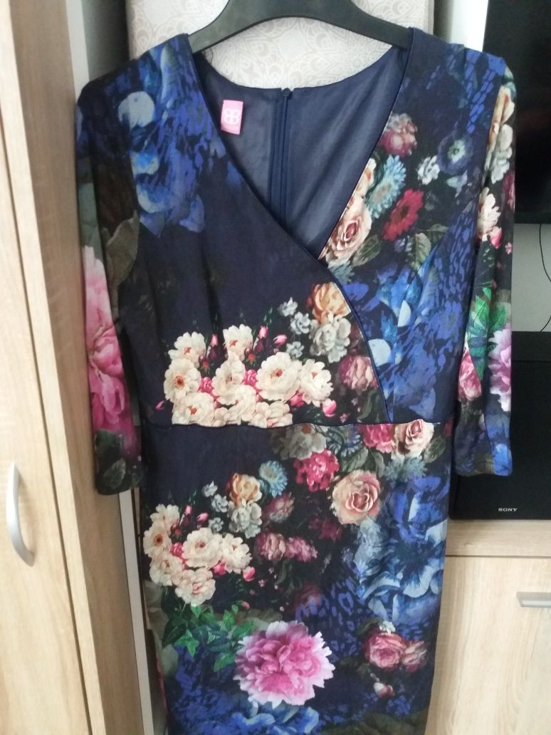 40 L Basler sukienka midi wiskoza elastan