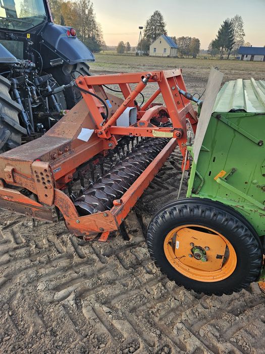 Agregat uprawowo siewny amazone d8 + kuhn 3m