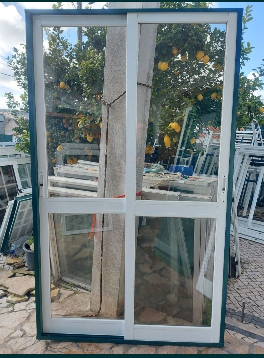 Varias - Janela Alumínio Vidro Duplo - Porta Alumínio