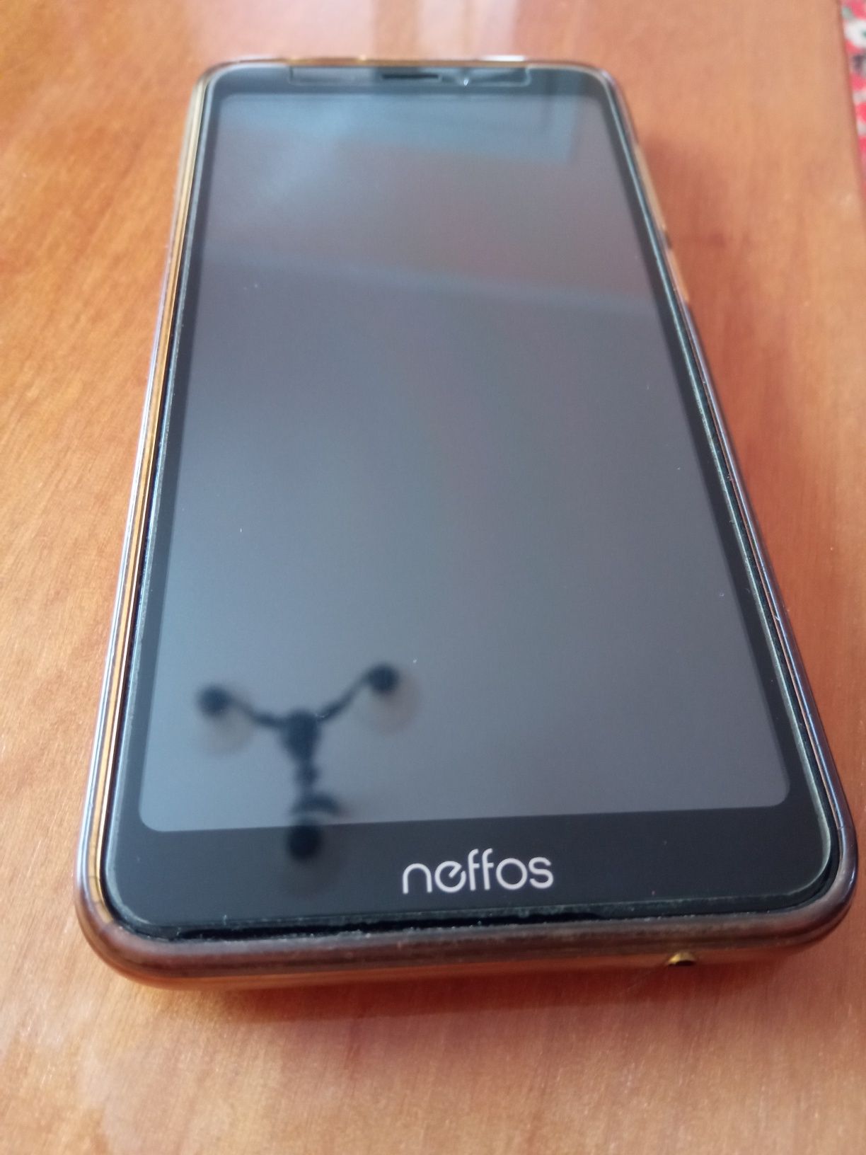 Смартфон Neffos C7s