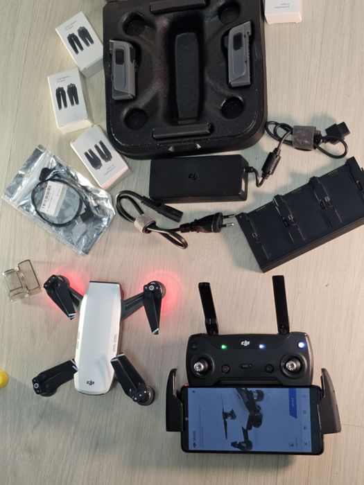 DJI Spark Fly More Combo – відмінний стан, повна комплектація