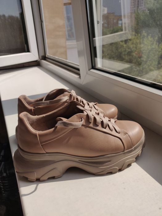 Шкіряні пудрові кеди OMG SHOES