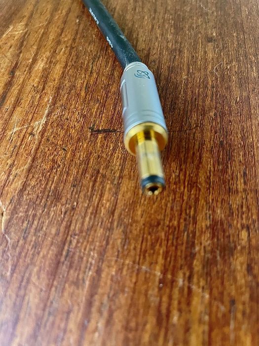 Network Streamer Wattson Audio Emerson Digital e Fonte de alimentação