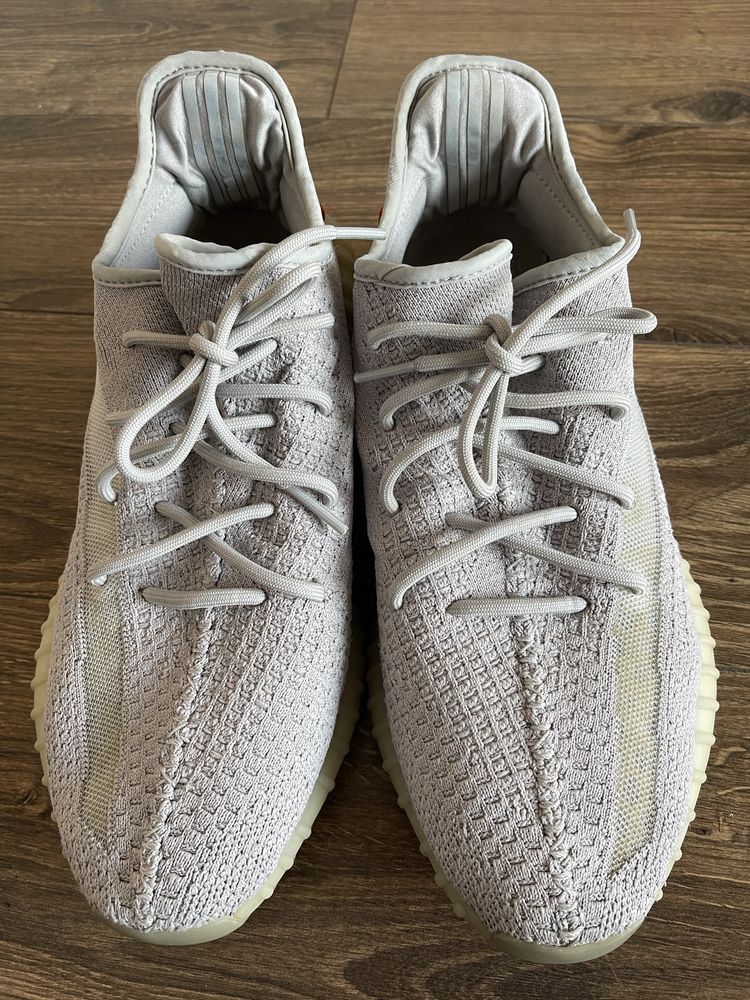 Yeezy 350v2 szare