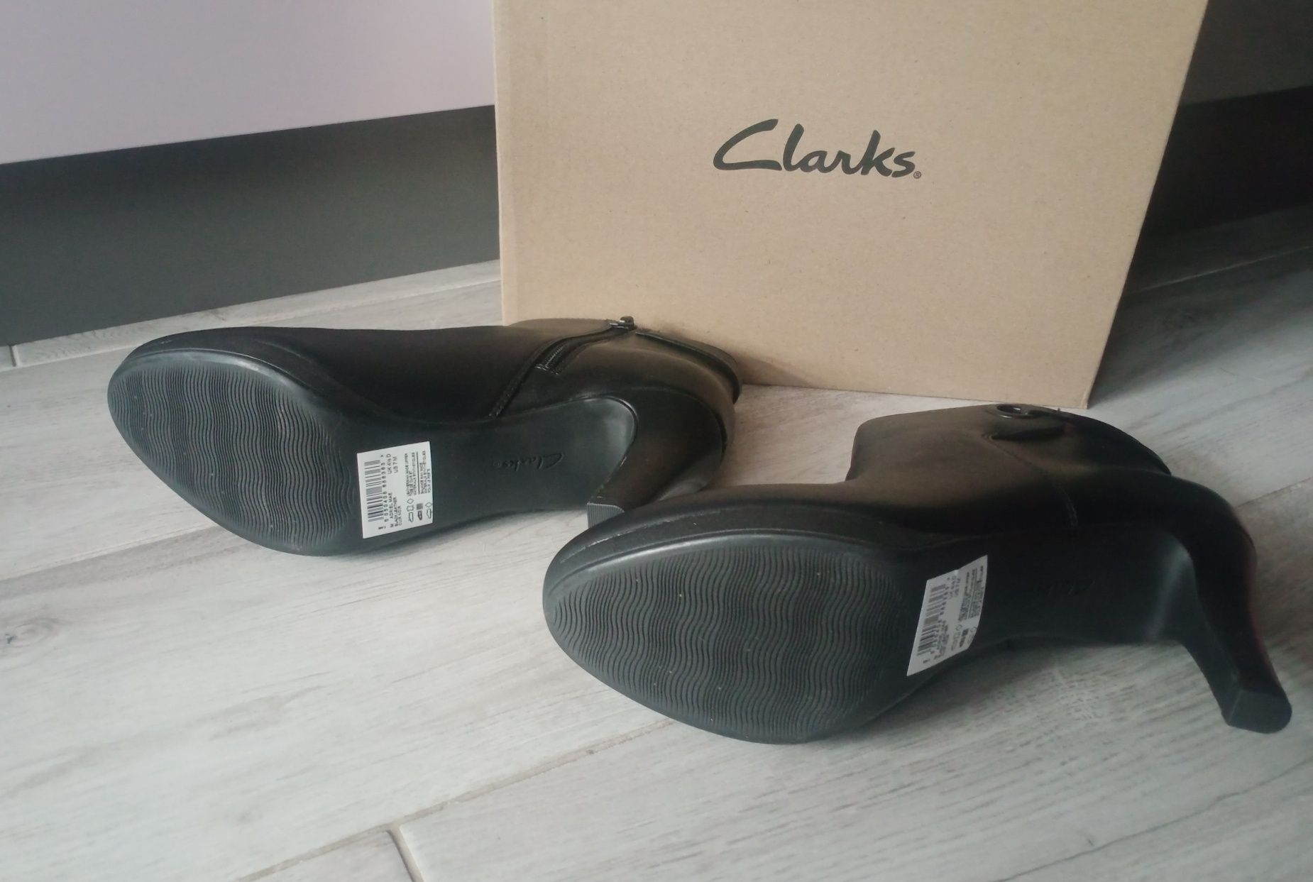 Botki damskie skórzane Clarks Adriel Mae rozm. 37,5 (23,5 cm) NOWE