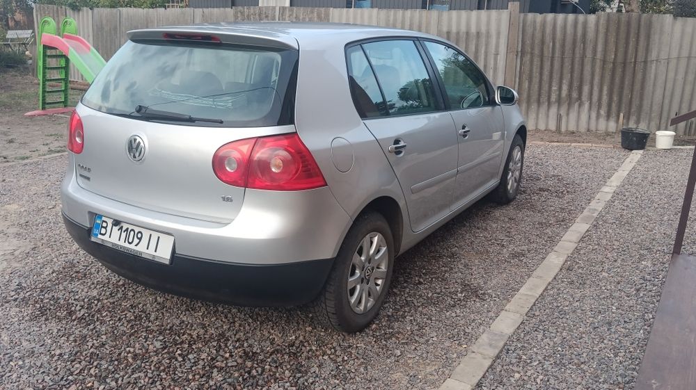 Volkswagen Golf 1.6 mpi