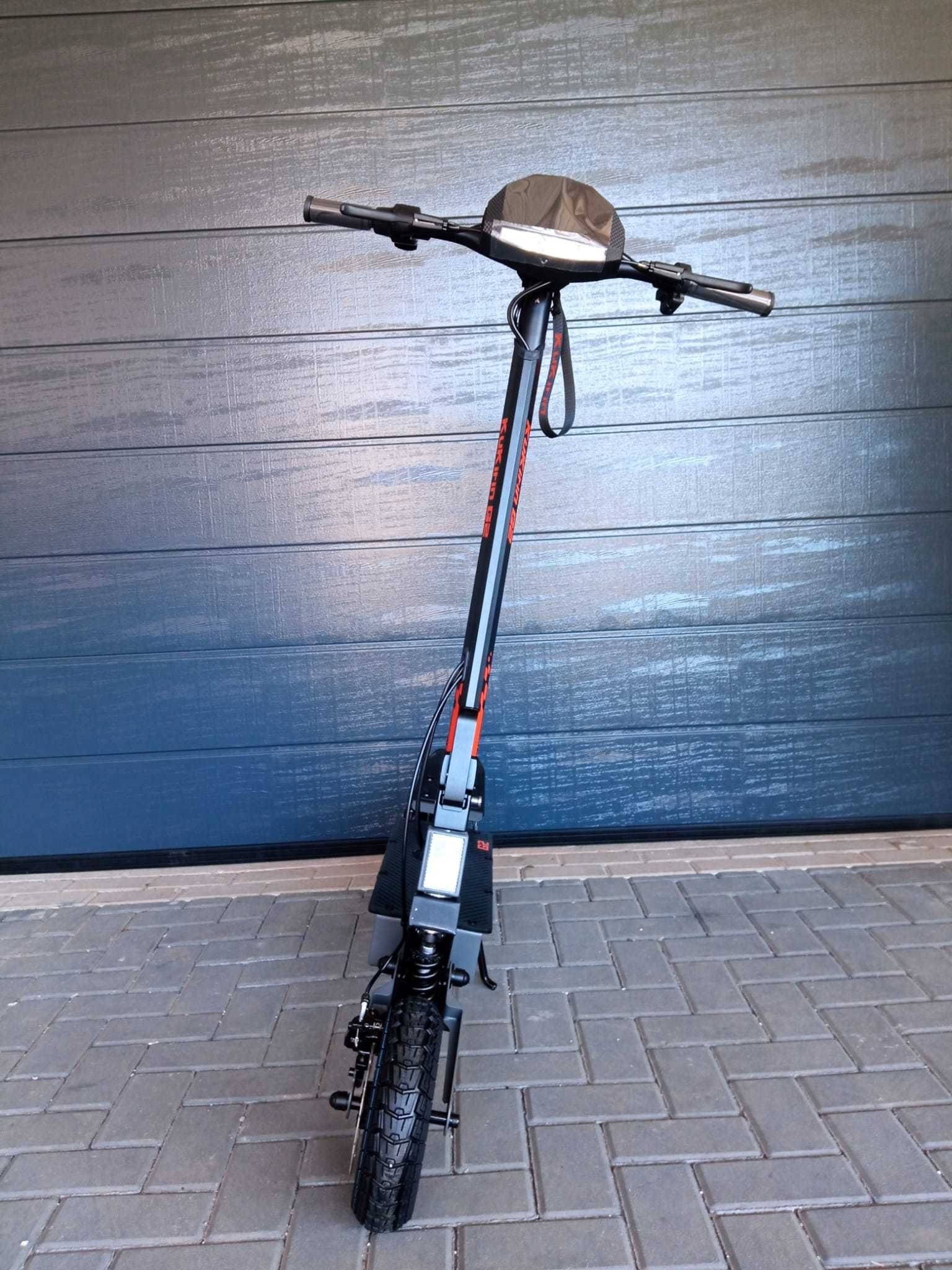 KUKIRIN G2 800W wersja 2025 max 45km/h, aku 48V 15,6Ah zasięg 55km,