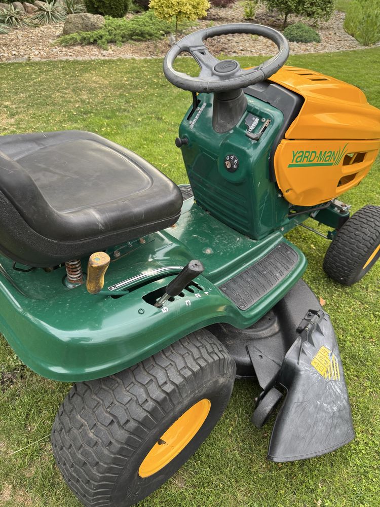 Traktorek YardMan 12,5 konia