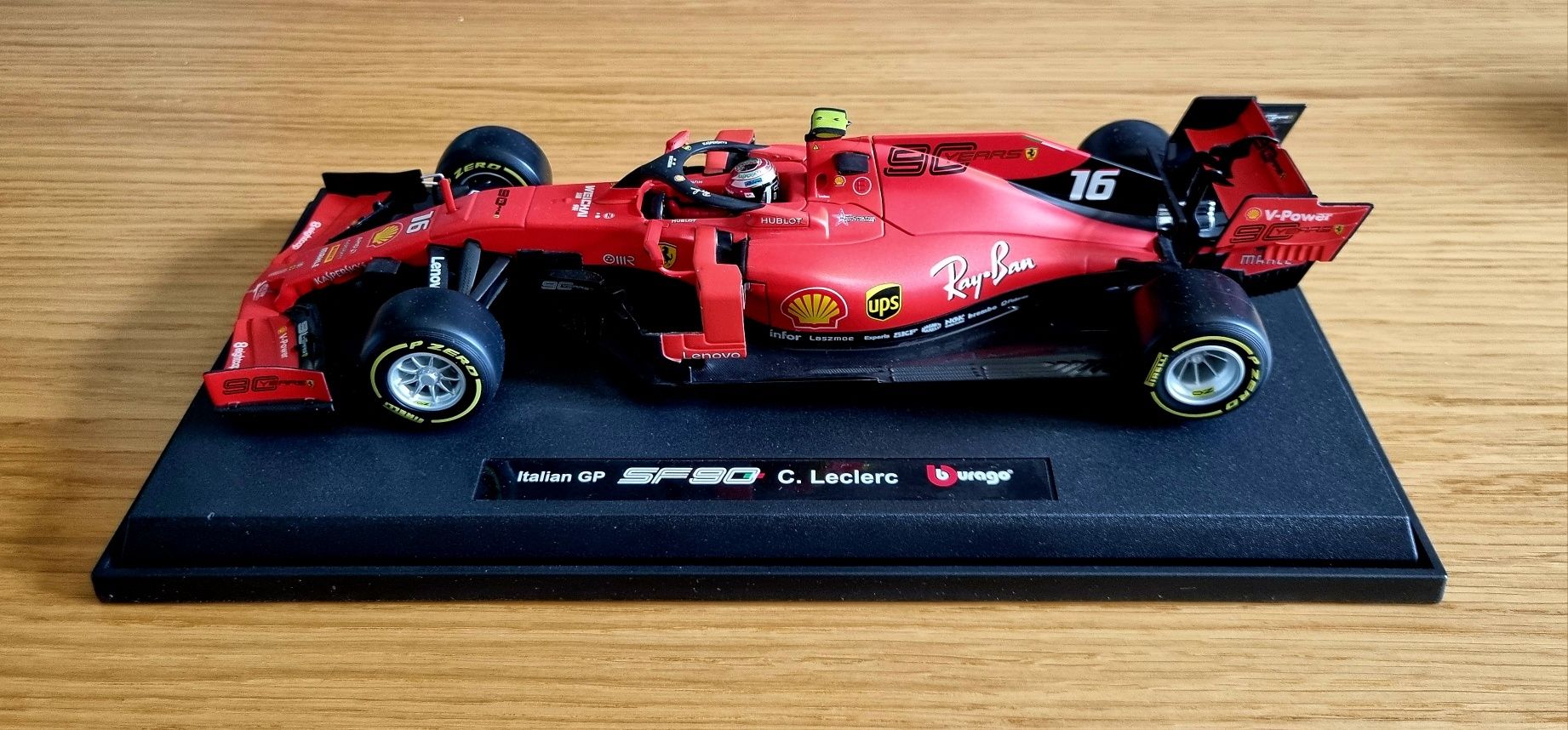 Ferrari F1 SF90 Ch. Leclerc Bburago 1:18