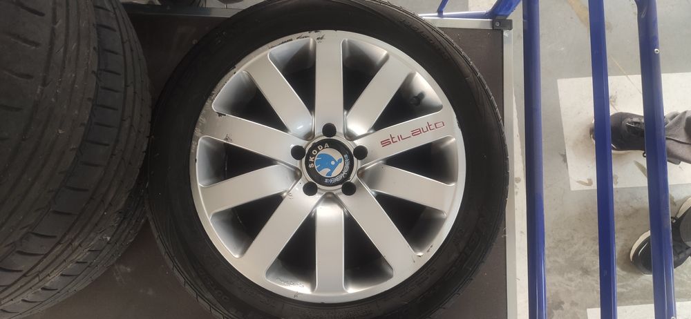 Jantes de liga leve Stilauto 15" . Preço Novo