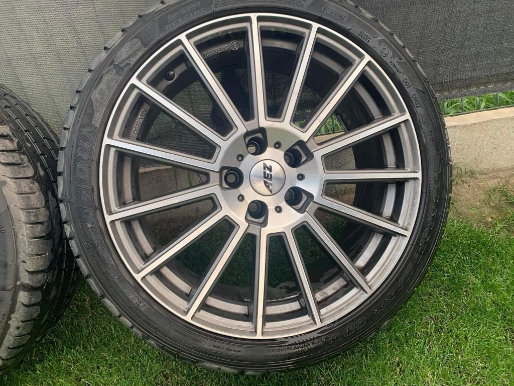 Felgi AEZ 19 z oponami Dunlop SP Sport Maxx GT 255/35 R 19 letnie