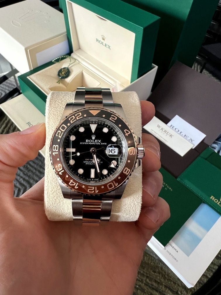 Rolex GMT-Master II Rootbeer 126711CHNR