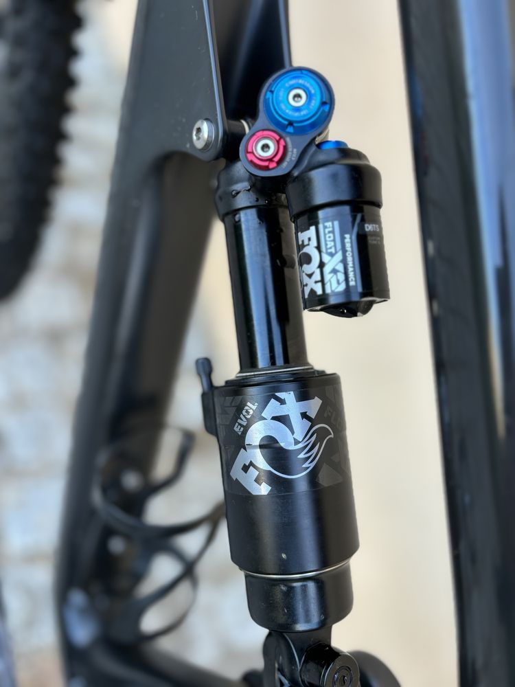 Bicicleta de enduro yeti sb150