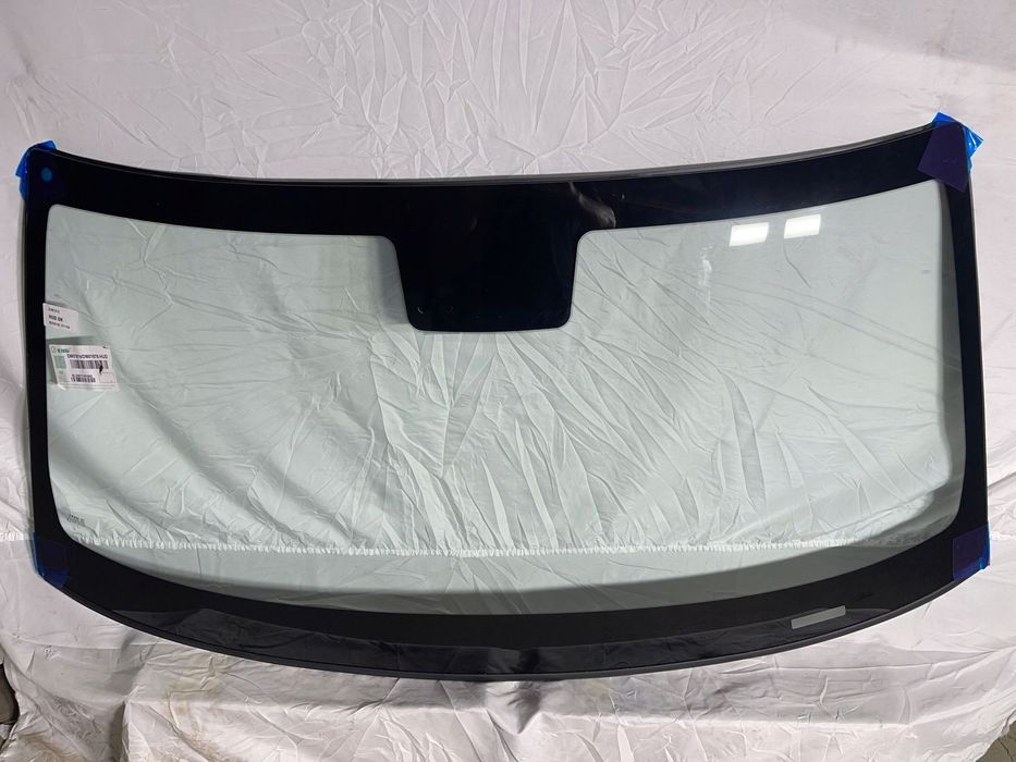 SZYBA PRZEDNIA CZOŁOWA CHEVROLET CAMARO 2D COUPE HUD 2010-2015