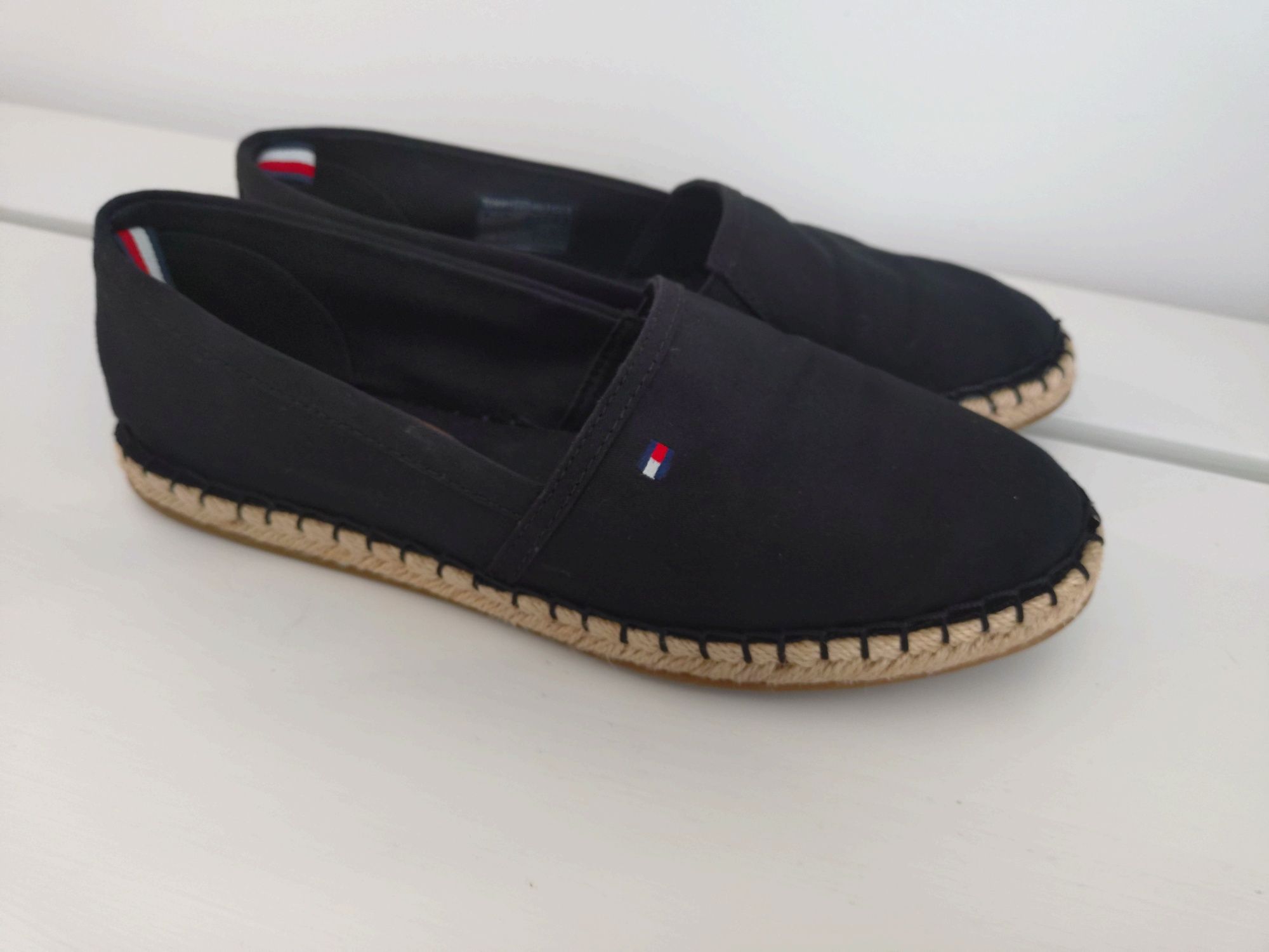 Damskie espadryle Tommy Hilfiger czarne 37