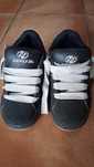 Tenis Heelys com rodas