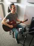 Lekcje gry na gitarze i teorii muzyki/ Guitar Lessons and music theory