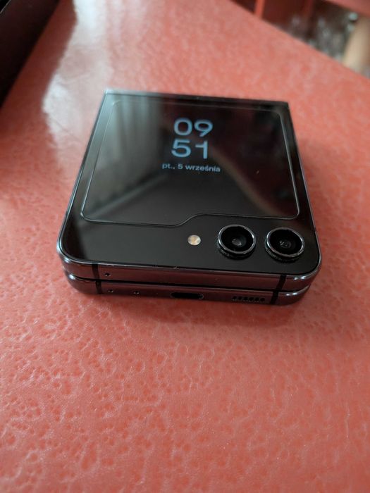 Samsung Flip 5 256GB czarny