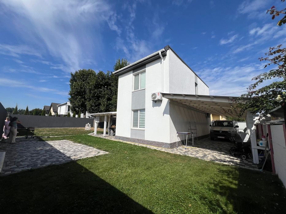 БЕЗ КОМІСІЇ. Продаж будинку з ремонтос тв меблями