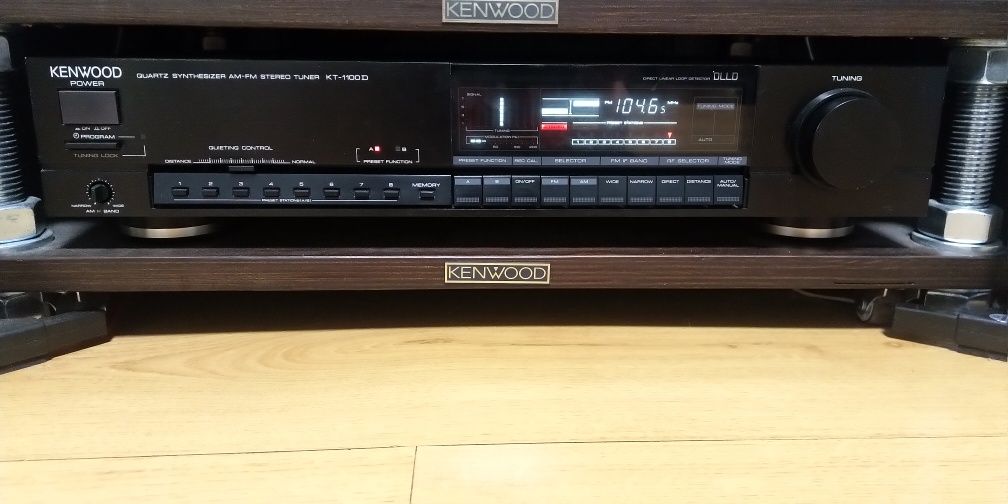Tuner Kenwood KT-1100D