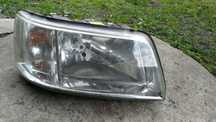 Lampa prawa przód EU Volkswagen T5 Transporter 03-