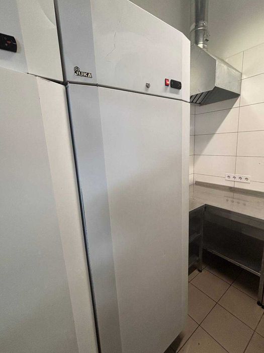 Холодильник промисловий Juka
