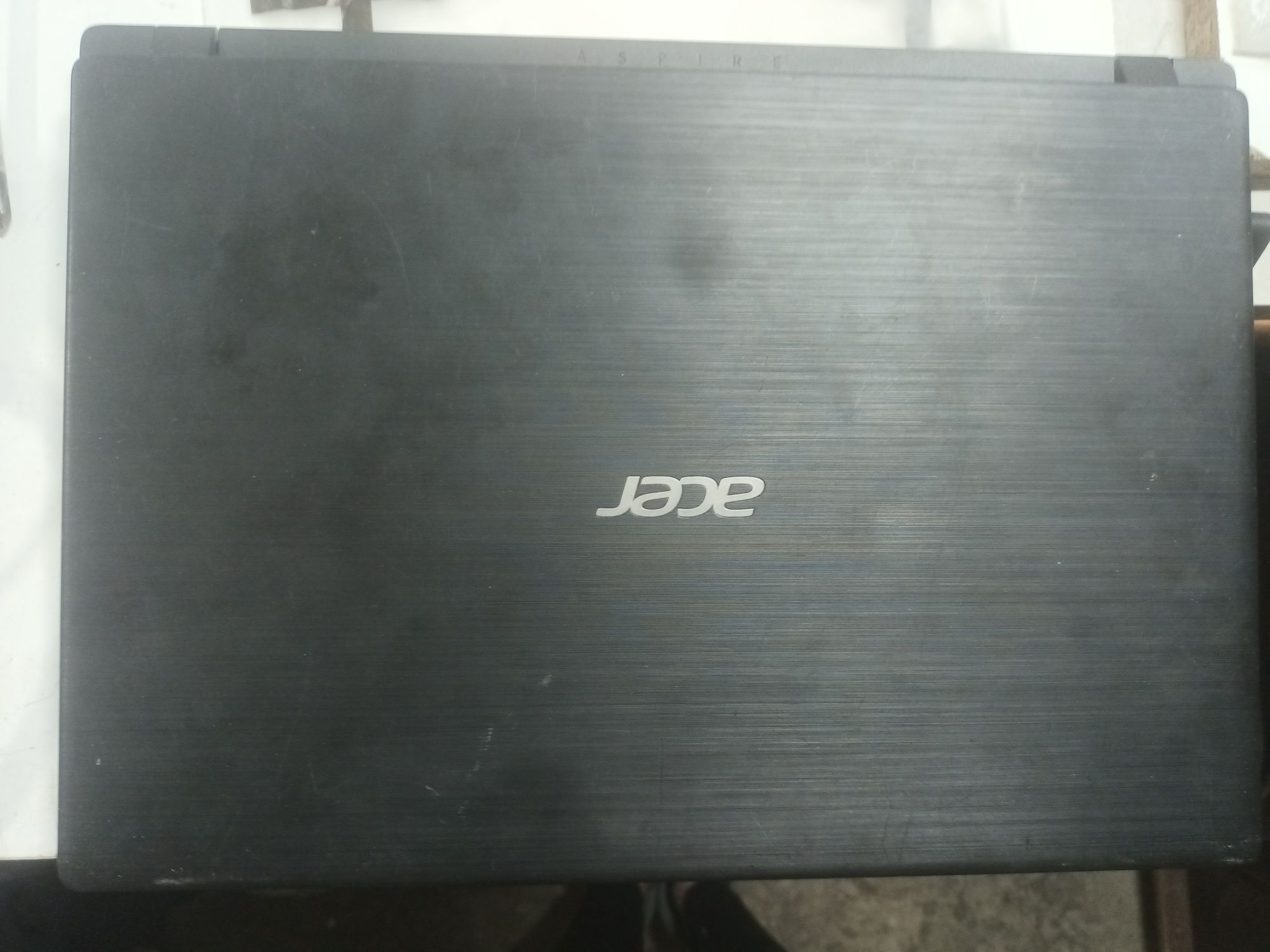 acer aspire 1 a114-32 nie widzi dysku 
Reszta sprawne 
Plus ładowarka