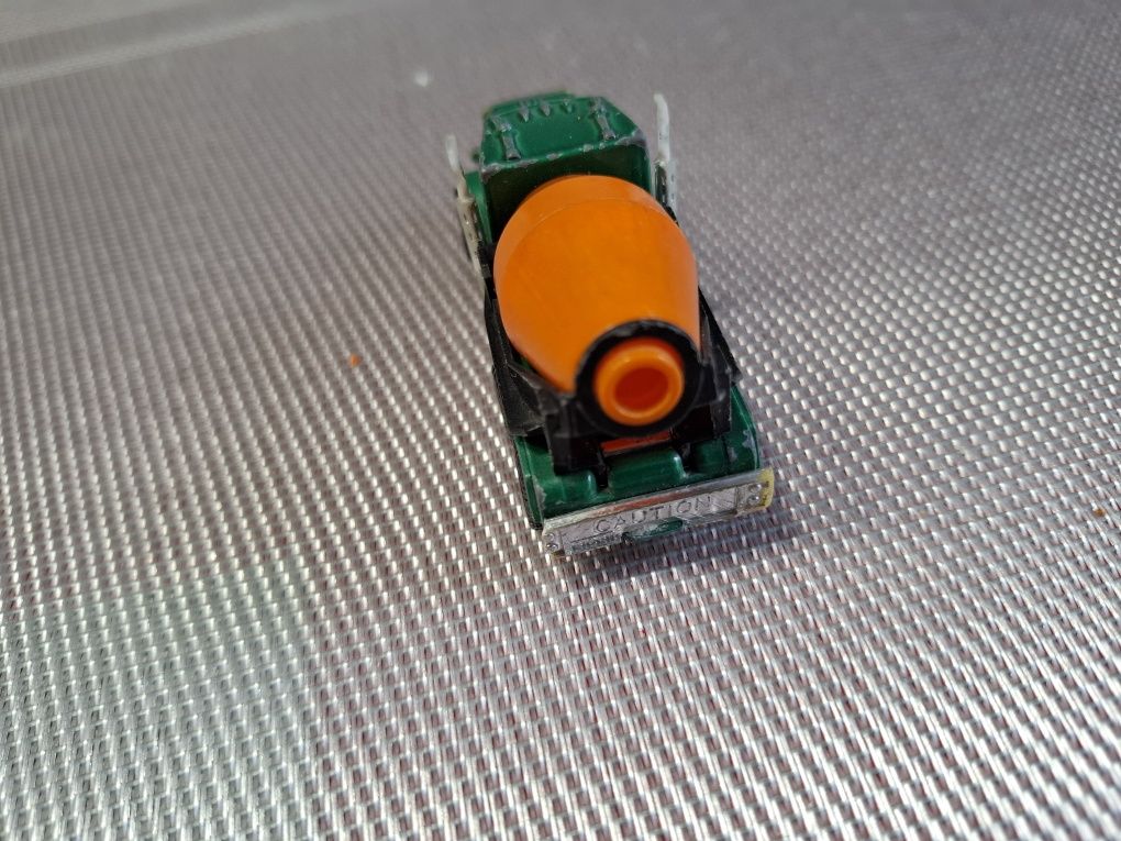 Matchbox Peterbilt