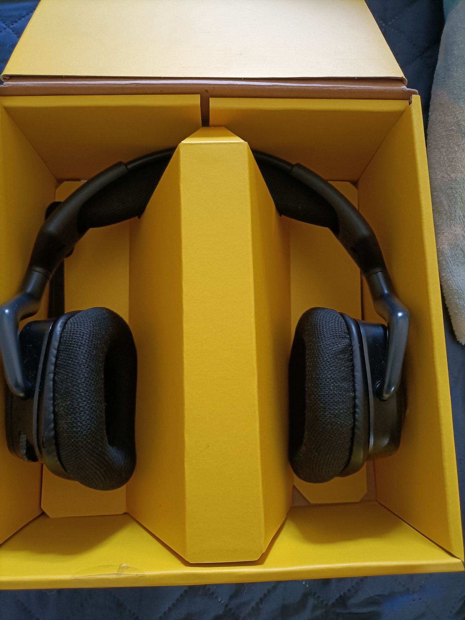 Headset Corsair RGB wireless