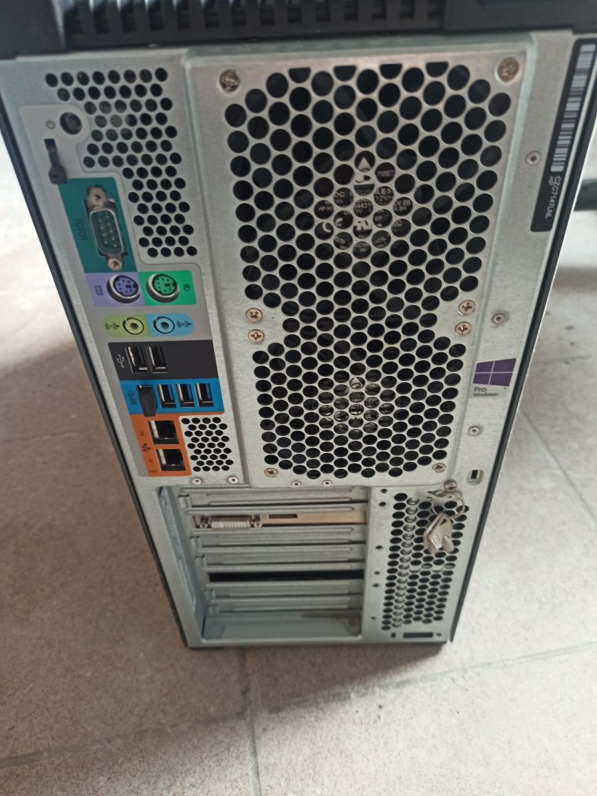 Komputer HP stacja robocza z840/2x e5-2667 v4/128GB/240SSD