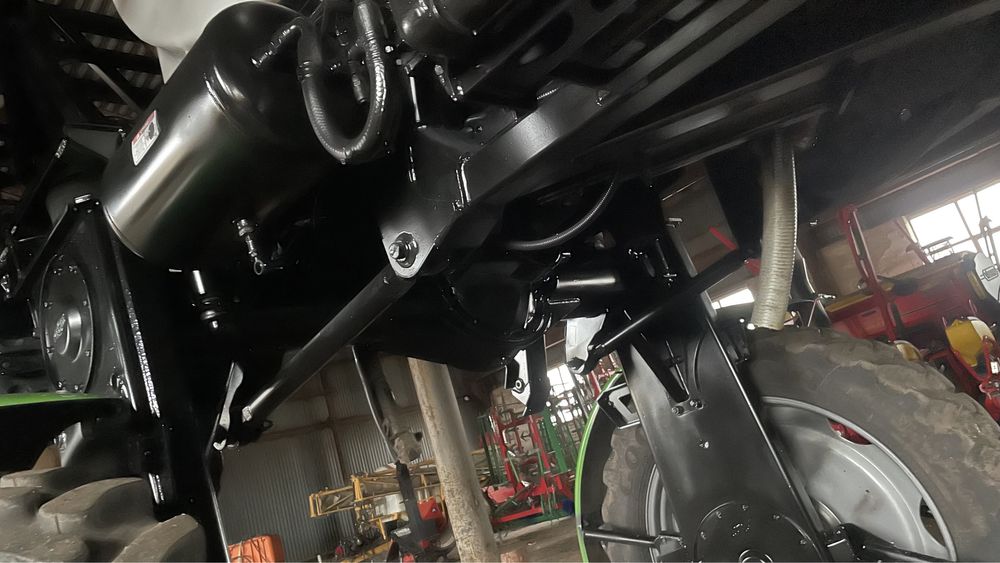 Самохідний оприскувач METALFOR 7040 2016 рік