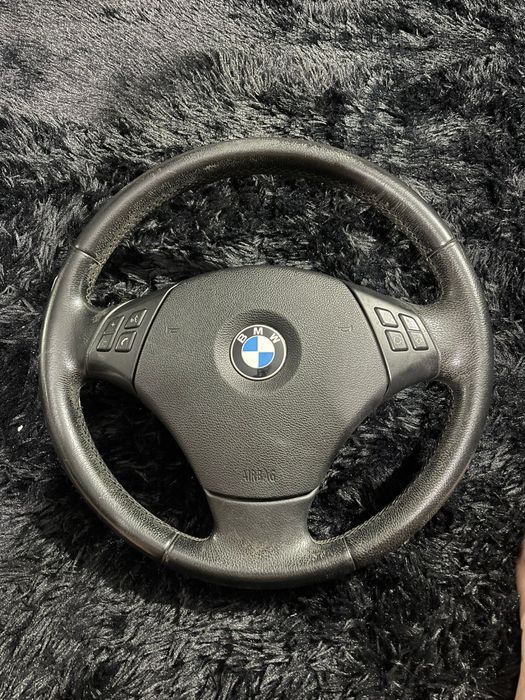 Volante BMW E91 E92 E90