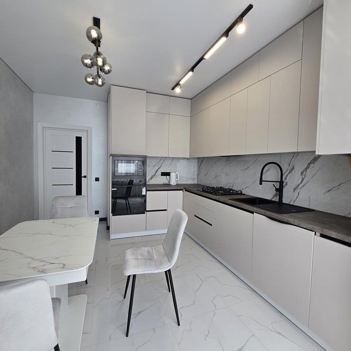 ОЗЕРО/Парк/сучасна 2 кім/Міленіум