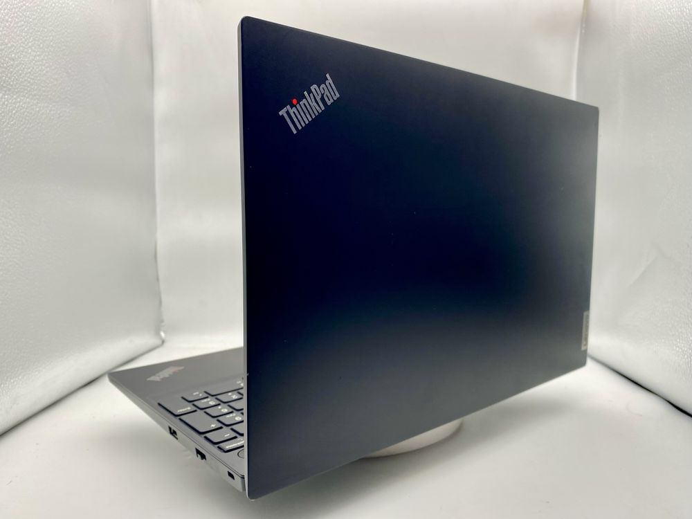 Lenovo ThinkPad Е15 Gen 2 15,6" FHD i5-1135G7/16GB DDR4/M2 256Gb/8%