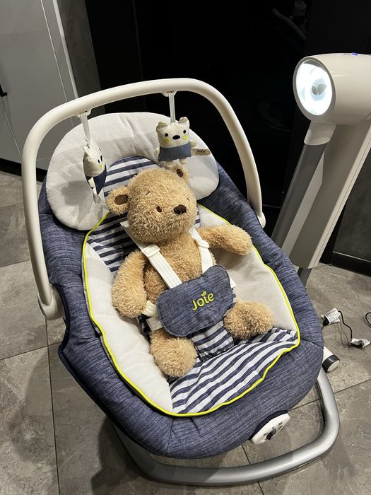 Крісло-гойдалка Joie Serina 2в1