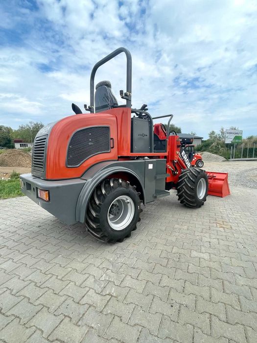 2025  Ładowarka kołowa przegubowa EVERUN ER08 Udźwig 1.0T Waga 2.5T