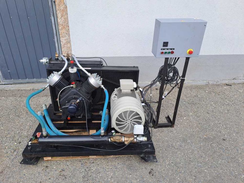 Kompresor doprężacz booster AIRPOL 22kW 40 bar 300 m3/h Przebieg 662 h