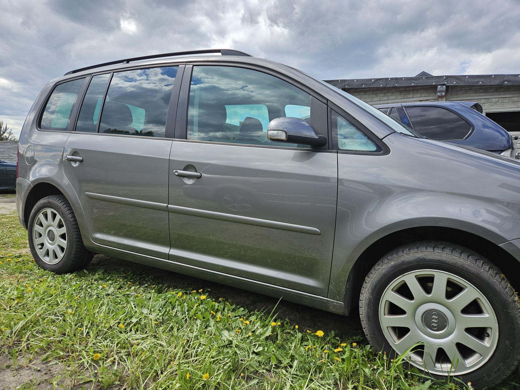 VW Touran 2.0 benzyna plus LPG mpi